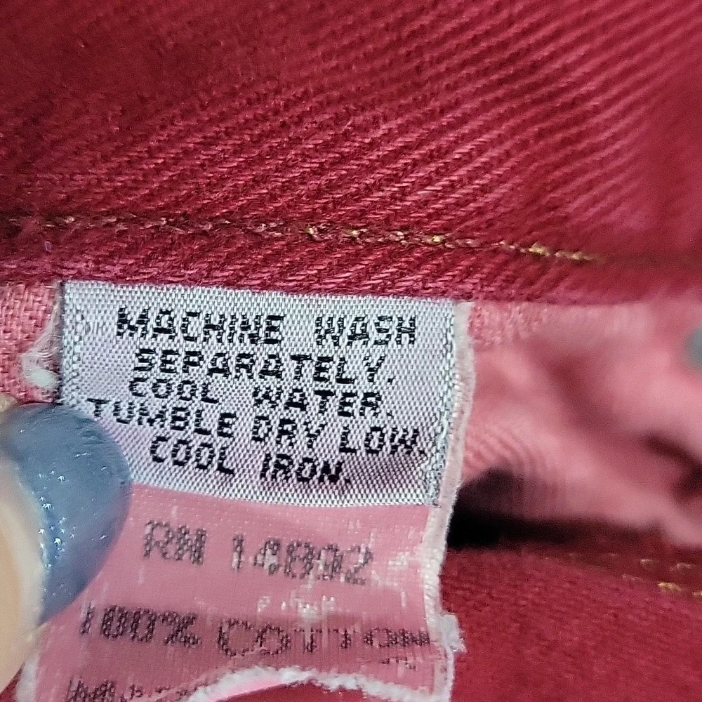 Girbaud Women's Red Jeans - Picture 6 of 6